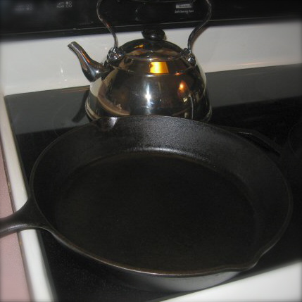 Kitchen Tip Tuesday – Try Flaxseed Oil for Re-seasoning Cast Iron – Taste  of Arkansas