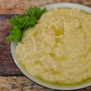 Lacto-Fermented Hummus | Yesterday, I made our family's traditional hummus -- a recipe handed down from my grandmother and namesake, Tata Wardee. However, there was a difference: this time I lacto-fermented it! Yeah, yeah, by now you know that I try to ferment just about everything. | TraditionalCookingSchool.com