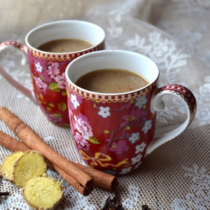 Vanilla Ginger Chai Tea {with a nourishing gelatin boost!} | In recent years, I've avoided vanilla chai drinks because of the caffeine and sugar. Then I happened up on this warm, soothing, nourishing, mug-worthy morning drink, and I include gelatin for a nutritional boost. If you like chai, I believe you will love this homemade version as much as I do! | TraditionalCookingSchool.com