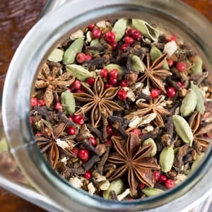 Are you ready to be inspired with herbal gift ideas that are beautiful, thoughtful, healthy, and homemade? You've come to the right place! We've gathered 20 homemade herbal gifts -- including teas, salves, and culinary creations -- for everyone on your list.