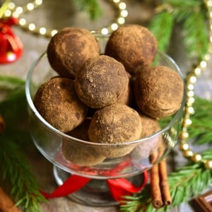 Since this time of year is one of joyous celebration, what do we need to celebrate the season? Real food treats, of course! Ethical treats. Delicious treats. Thankfully, simple treats like chai chocolate truffles satisfy on all fronts -- and you won't miss the refined sugar at all!