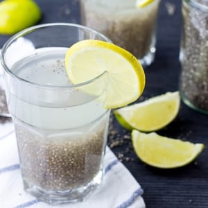 15 natural energy-boosting drinks without caffeine and text overlay