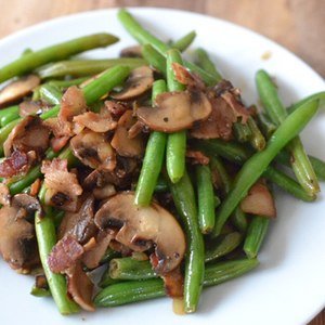 Bacon-y Green Beans & Mushrooms In The Instant Pot | Thanksgiving is my favorite holiday. Believe me, I'm counting down the days. And Thanksgiving dinner just wouldn't be complete without Instant Pot green beans with bacon and mushrooms | TraditionalCookingSchool.com