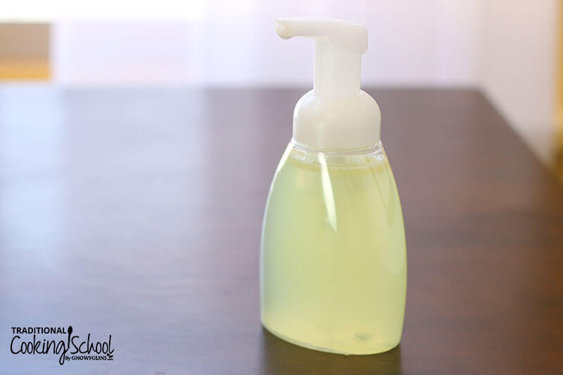DIY Foaming Hand Soap With Essential Oils (anti-bacterial!)